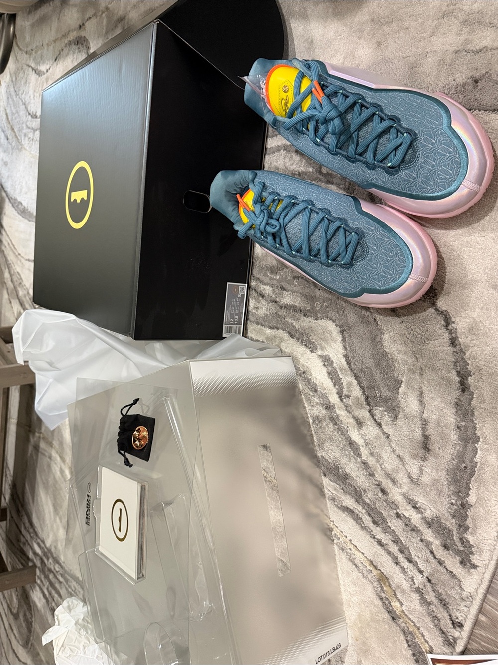 NIKE.  LEBRON XXIII TENNIS SHOES